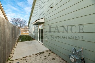 212 W May St in Andover, KS - Building Photo - Building Photo