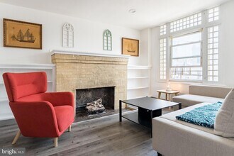 3809 Ventnor Ave, Unit 3 in Atlantic City, NJ - Building Photo - Building Photo