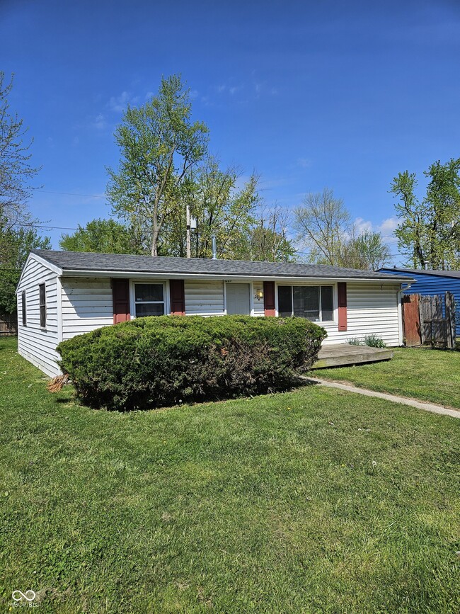 2956 Dequincy St in Indianapolis, IN - Building Photo - Building Photo