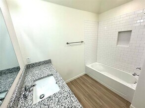 4910 Dry Creek Rd in Sherman, TX - Building Photo - Building Photo