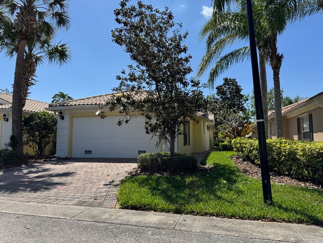 11850 Fan Tail Ln in Orlando, FL - Building Photo - Building Photo