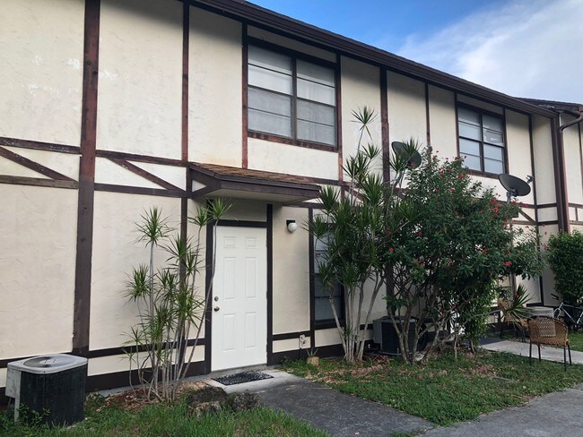 property at 5089 Breckenridge Pl
