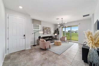 5358 NW 48th Pl in Ocala, FL - Building Photo - Building Photo