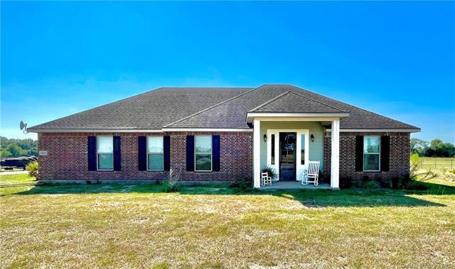 16095 Windmill Ln in Iowa, LA - Building Photo