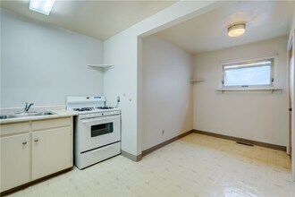 2233 Clifford Ave in Rochester, NY - Building Photo - Building Photo