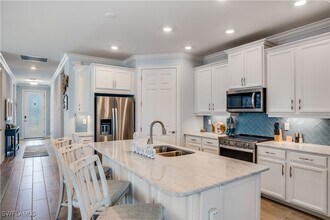 14471 Stillwater Way in Naples, FL - Building Photo - Building Photo
