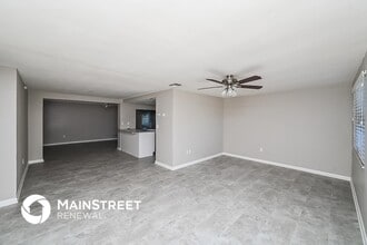 4010 Stratfield Dr in New Port Richey, FL - Foto de edificio - Building Photo