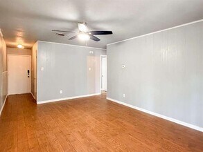 604 Mesquite Ave N in Crowley, TX - Building Photo - Building Photo