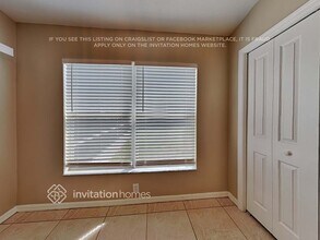 7645 Nottinghill Sky Dr in Apollo Beach, FL - Building Photo - Building Photo