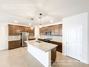 17826 W Via De Luna Dr in Surprise, AZ - Building Photo - Building Photo