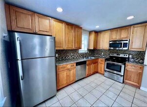 306 E Leicester Ave in Norfolk, VA - Foto de edificio - Building Photo