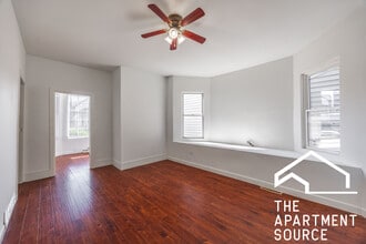 2140 N Karlov Ave in Chicago, IL - Building Photo - Building Photo
