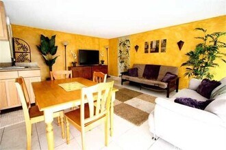 2572 Lemon Rd in Honolulu, HI - Building Photo - Building Photo