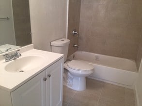 Edge Apartments in Miramar, FL - Building Photo - Building Photo