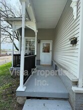 1740 E Market St in New Albany, IN - Building Photo - Building Photo