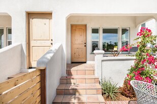 5847 Ernest Ave, Unit 5847 Ernest Ave in Los Angeles, CA - Building Photo