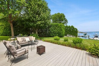 315 Old Salt Rd in Mattituck, NY - Foto de edificio - Building Photo