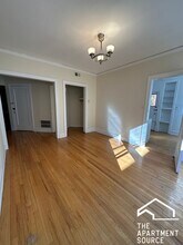 1307 Oak Ave in Evanston, IL - Building Photo - Building Photo