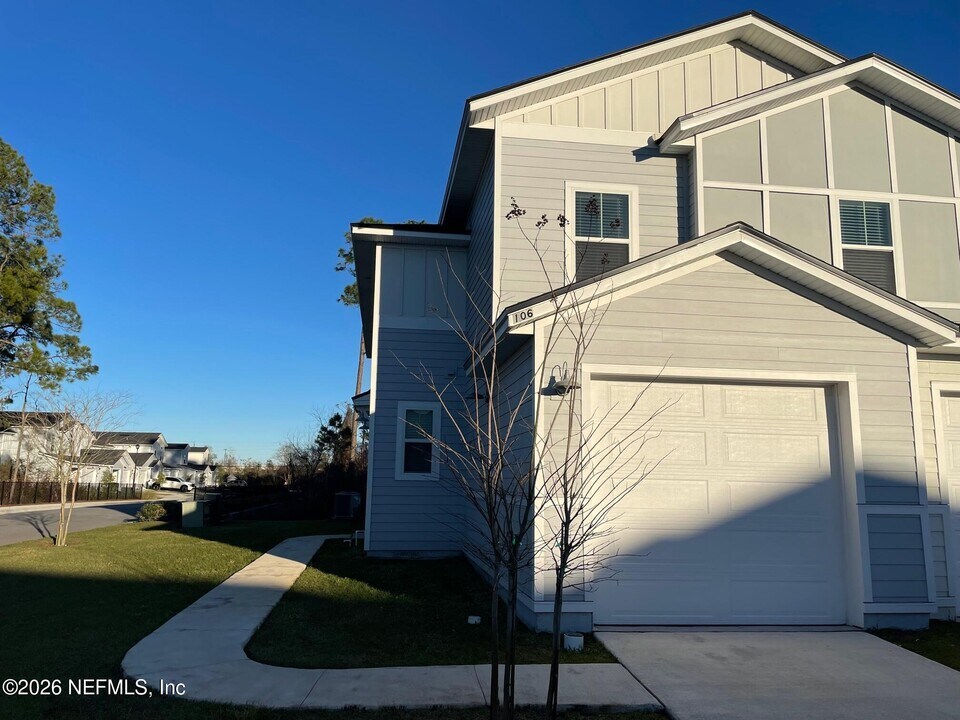 106 Ridge Lake Rd in St. Augustine, FL - Building Photo