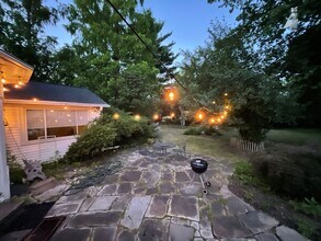 21710 Fairmount Blvd in Cleveland, OH - Building Photo - Building Photo