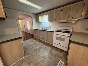 163 Elm St in Maxwell, TX - Building Photo - Building Photo