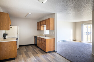 Brickview Apartments in Fargo, ND - Foto de edificio - Interior Photo