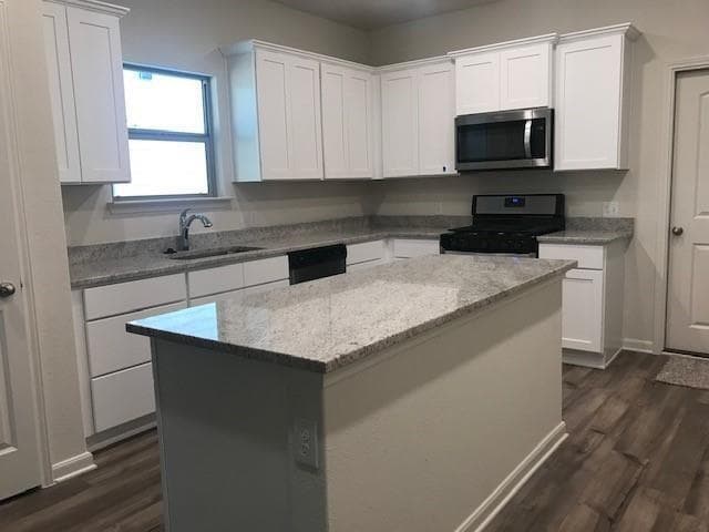 property at 1305 Parker Dr