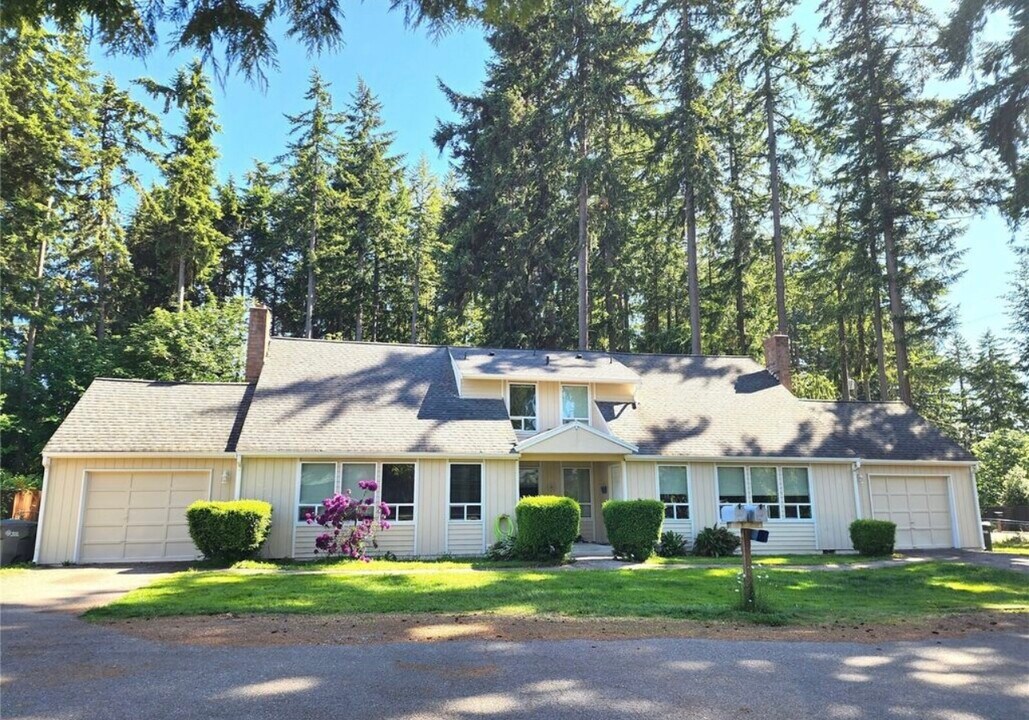 4608 73rd St Ct E in Tacoma, WA - Building Photo