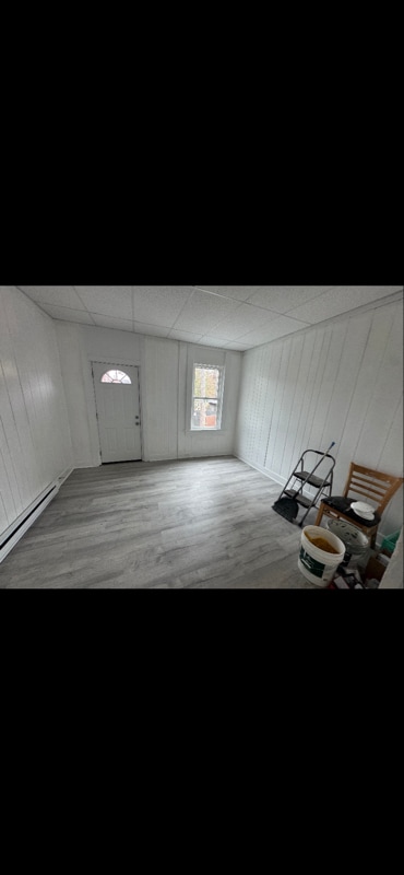 property at 552 1/2 W Grant St