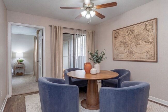 Steepleway Downs in Houston, TX - Building Photo - Building Photo