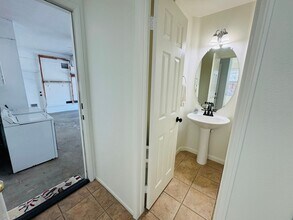 2503 Villamonte Ct in Camarillo, CA - Building Photo - Building Photo