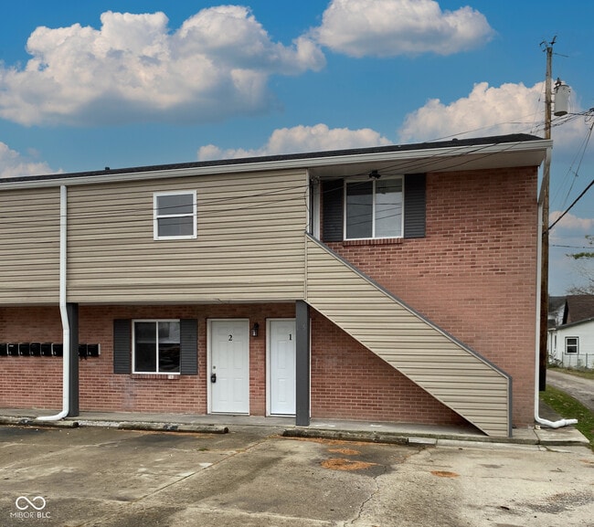 property at 135 W Hendricks St