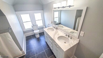 273 W Blackwell St in Dover, NJ - Building Photo - Building Photo