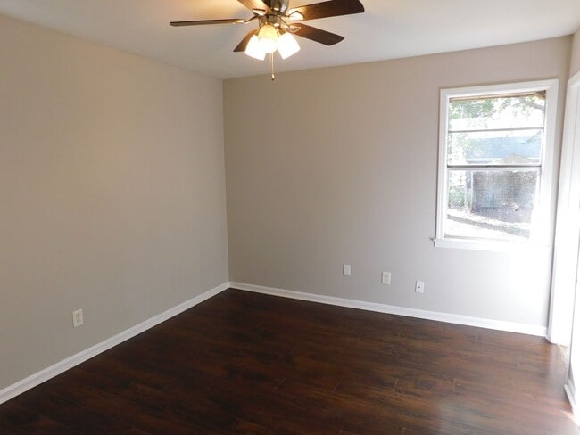 3135 Briarwood Dr in Horn Lake, MS - Building Photo - Building Photo