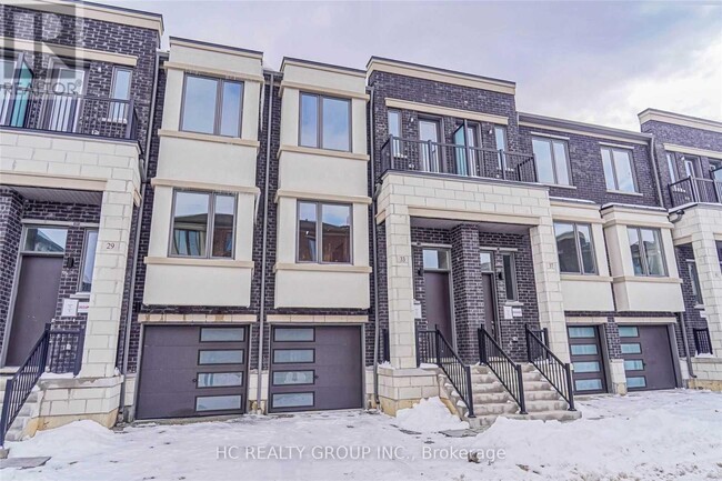 33 Rattenbury Rd in Vaughan, ON - Building Photo - Building Photo