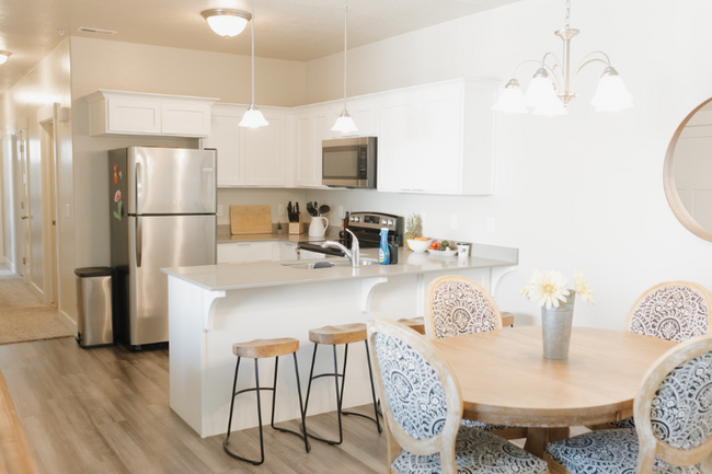 14688 Astin Ln in Herriman, UT - Building Photo - Building Photo