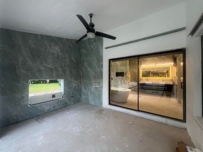 13302 Doubletree Cir in Wellington, FL - Building Photo - Building Photo