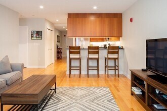 80 Broad St in Boston, MA - Building Photo - Building Photo