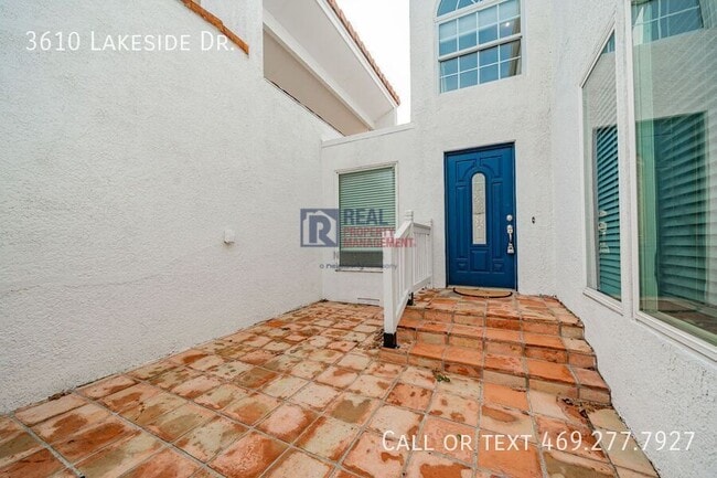 3610 Lakeside Dr in Rockwall, TX - Building Photo - Building Photo