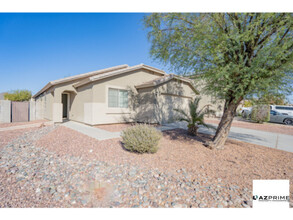 24156 W Tonto St in Buckeye, AZ - Building Photo - Building Photo