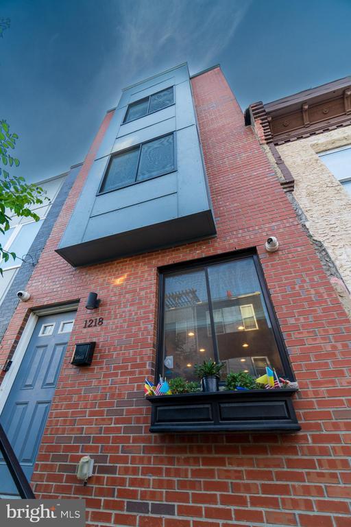 property at 1218 S Bucknell St