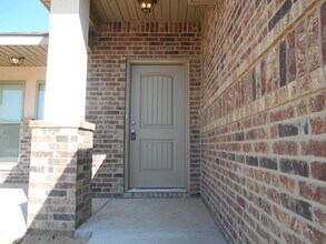 7024 34th Pl in Lubbock, TX - Building Photo - Building Photo