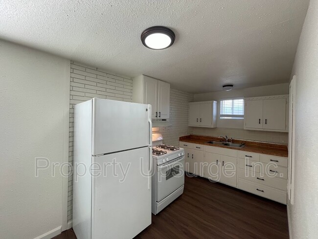 property at 1514 Montana Ave