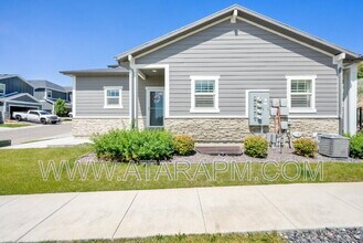 4966 N Marble Fox Way in Lehi, UT - Building Photo - Building Photo