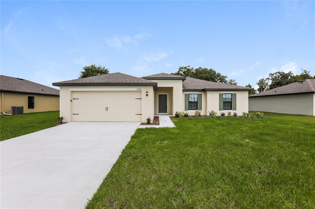 35685 Rose Moss Ave in Leesburg, FL - Building Photo