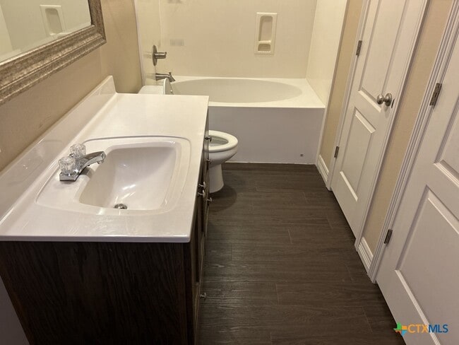 property at 2710 S Clear Creek Rd