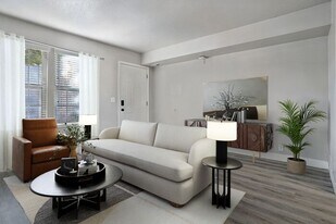 6111 Vine Park Dr in Murray, UT - Building Photo