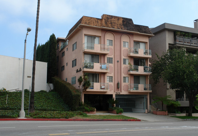 1508 S Beverly Glen Blvd in Los Angeles, CA - Building Photo - Building Photo