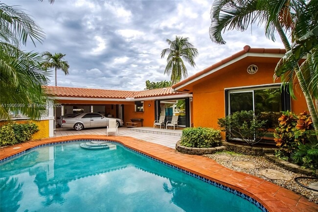 property at 1016 NE 26th Ave