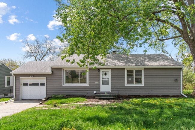 property at 3565 Frances St